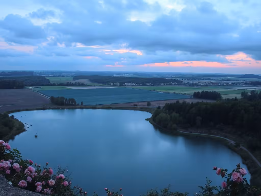 Étang de Lindre et paysages naturels du département 57 en Moselle